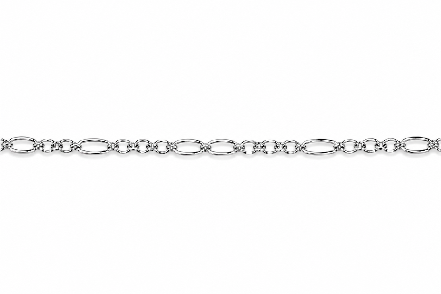 LUMIÈRE Figaro Chain | Essentials Collection